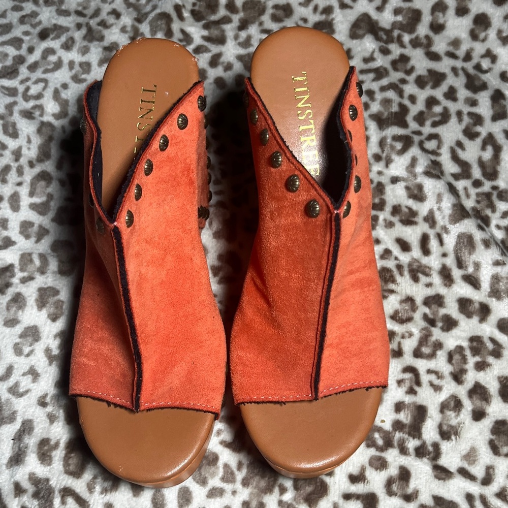 Tinseltown Women's Bold Orange Sandals